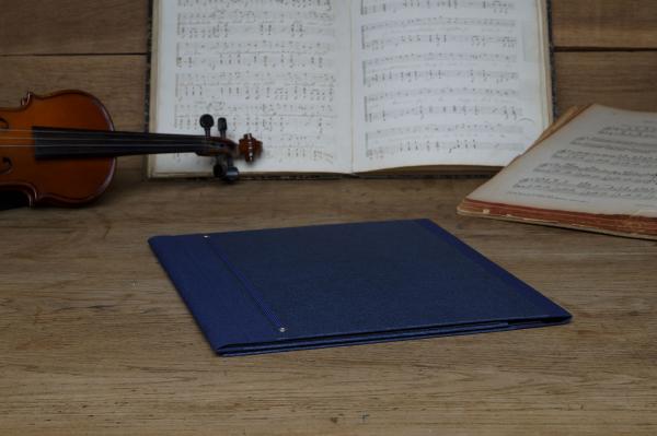 Individual folder for sheet music from the manufactory in Westphalia, 84 cm wide